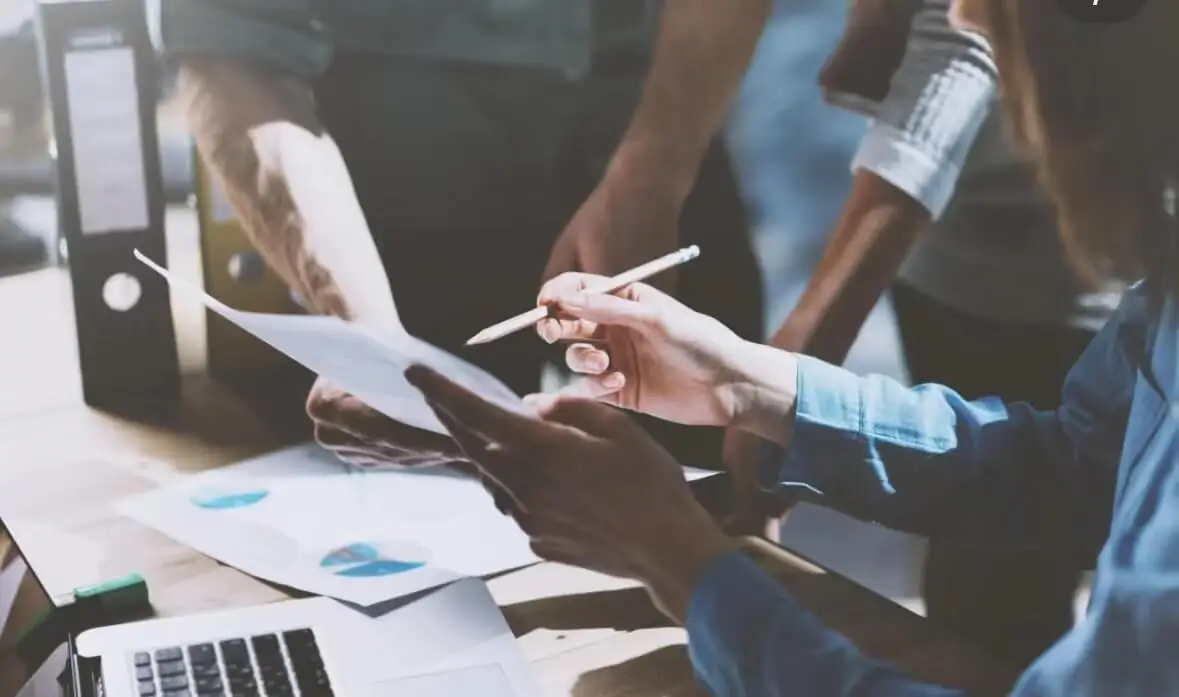 阐述什么是法律