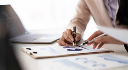 法律合规刊物是什么类型